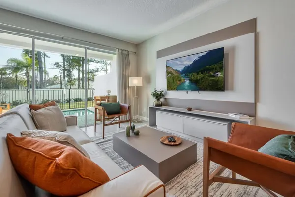 Photo 1 - Lovely Home With Private Pool Just 5 min From Disney