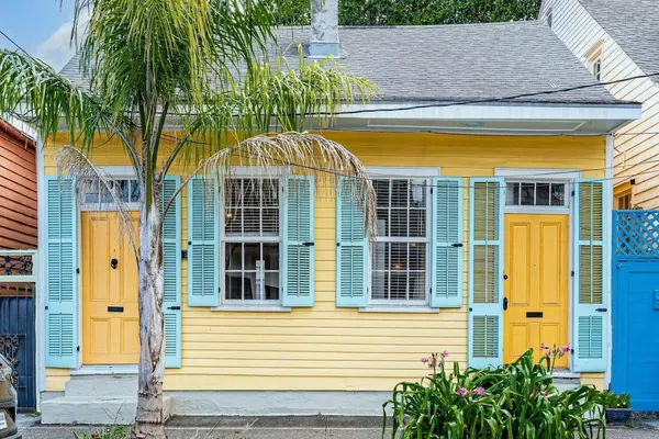 Photo 1 - The Marigny Cottage