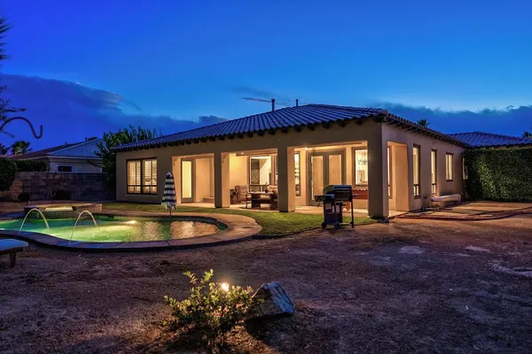 Photo 1 - Luxury Resort Style Living w/ Pool & Jacuzzi