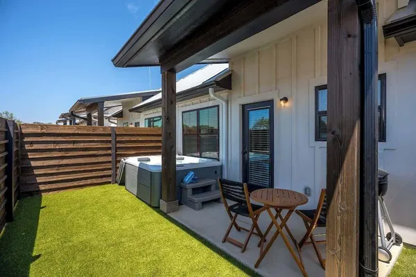 Photo 1 - Lucille's Abode With Hot Tub