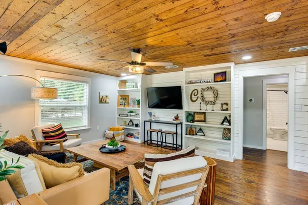 Photo 1 - Lindale Vacation Rental w/ Deck & Grill!