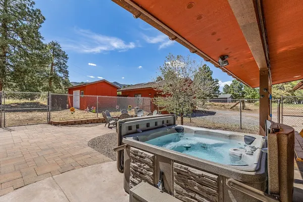 Photo 1 - Spacious Canyon Peak Pine View Home Game Room Hot Tub