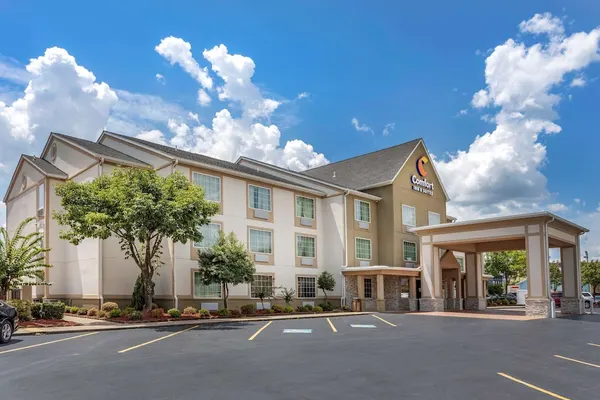 Photo 1 - Comfort Inn & Suites North Little Rock JFK Blvd