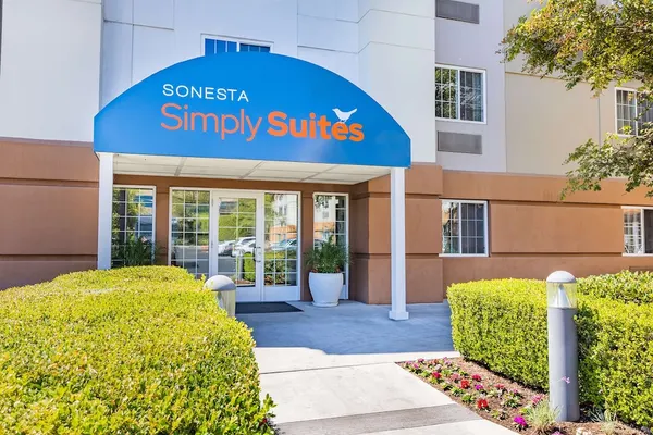 Photo 1 - Sonesta Simply Suites Denver West Federal Center