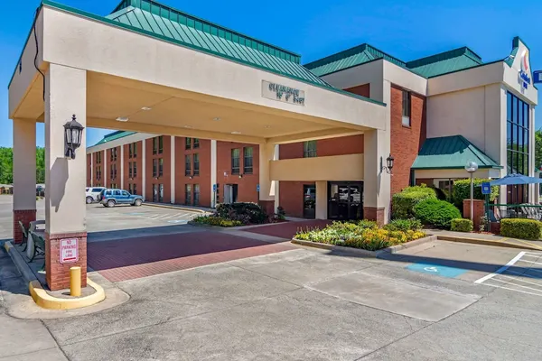 Photo 1 - Comfort Inn Douglasville - Atlanta West