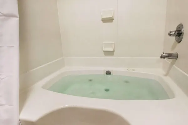 Photo 1 - Columbia Inn & Suites