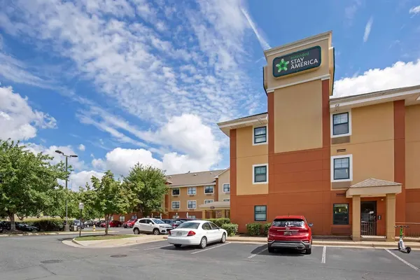 Photo 1 - Extended Stay America Suites Washington DC Alexandria Landma