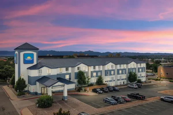 Photo 1 - Days Inn by Wyndham Thornton