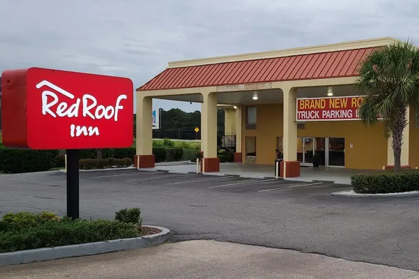 Photo 1 - Red Roof Inn Tifton