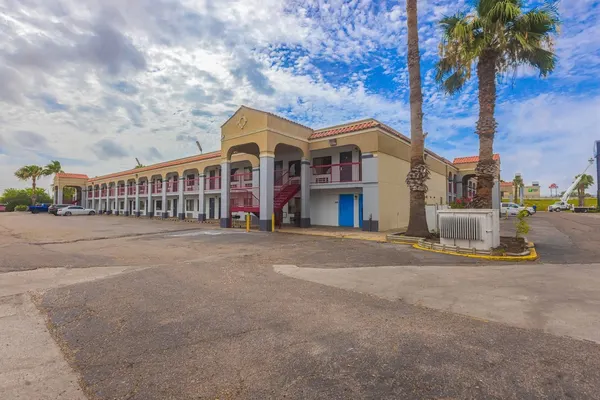 Photo 1 - Hotel Corpus Christi North / I-37