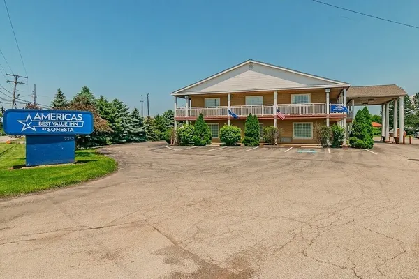 Photo 1 - Americas Best Value Inn Austinburg