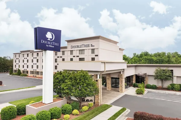 Photo 1 - DoubleTree by Hilton Greensboro Airport