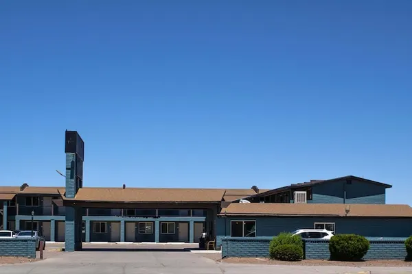 Photo 1 - Econo Lodge I-40 exit 286 Holbrook