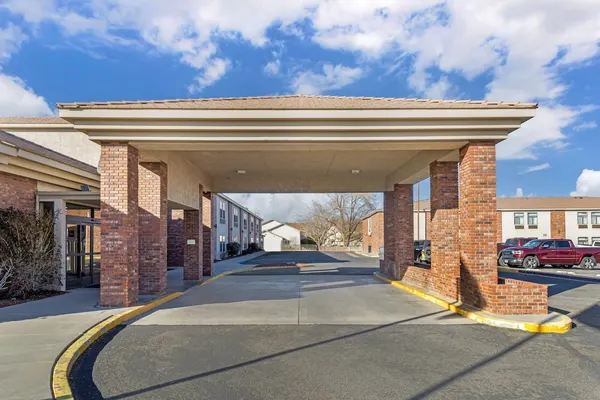 Photo 1 - Comfort Inn & Suites Near Fallon Naval Air Station