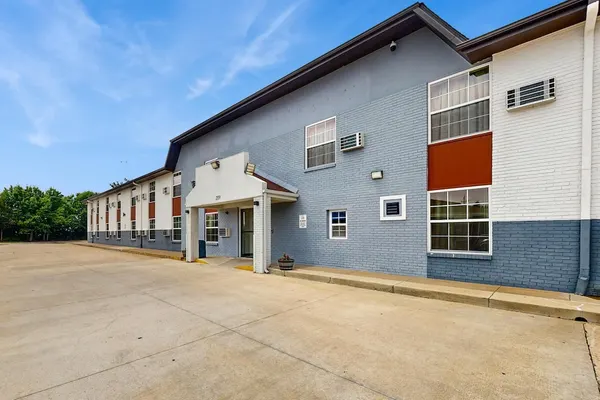 Photo 1 - Red Lion Inn & Suites Olathe Kansas City