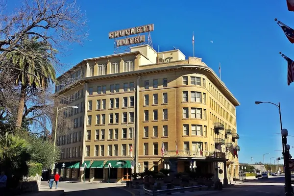 Photo 1 - Crockett Hotel