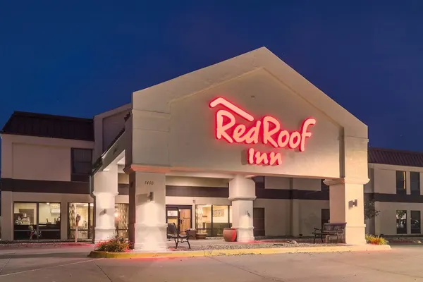 Photo 1 - Red Roof Inn Ames