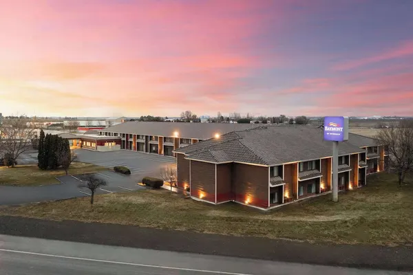 Photo 1 - Baymont by Wyndham Moses Lake