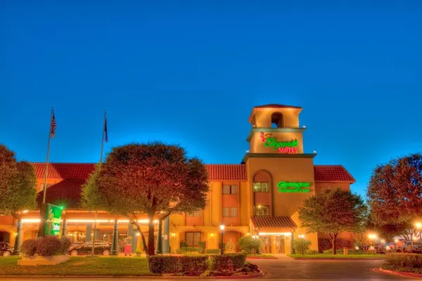 Photo 1 - MCM Elegante Suites Abilene