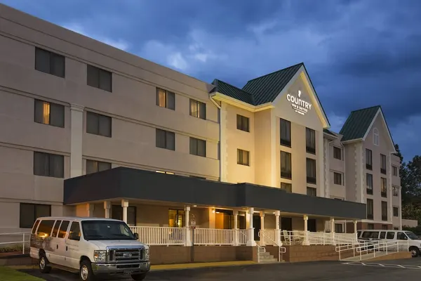 Photo 1 - Country Inn & Suites by Radisson, Atlanta Airport South, GA