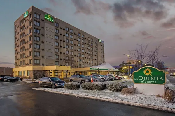 Photo 1 - La Quinta Inn & Suites by Wyndham New Haven