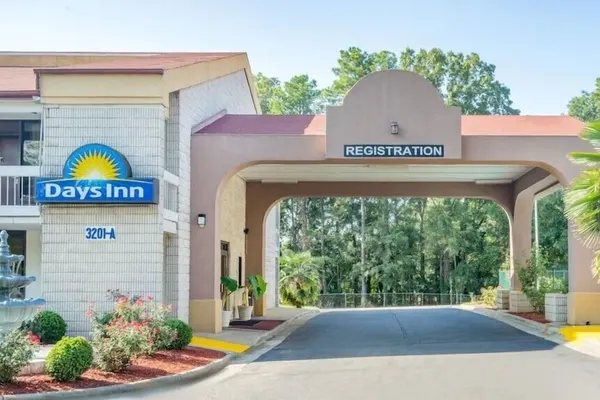 Photo 1 - Days Inn by Wyndham Raleigh Midtown