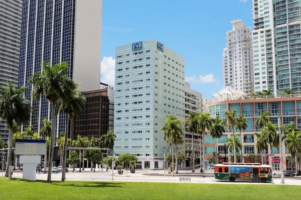 Photo 1 - YVE Hotel Miami