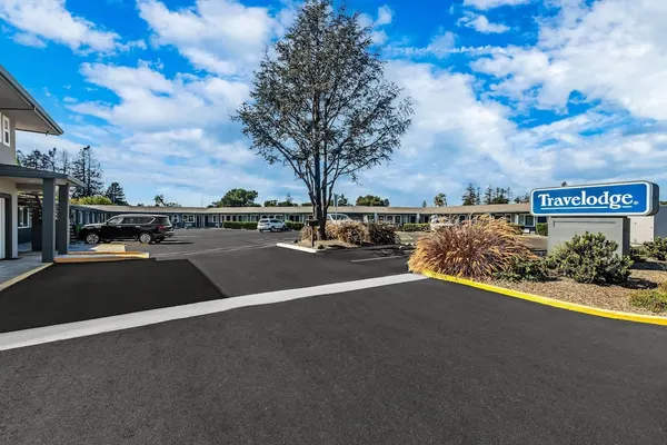 Photo 1 - Travelodge by Wyndham Santa Rosa Wine Country