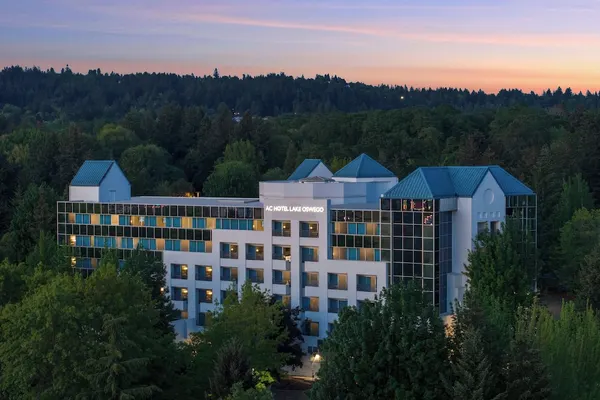 Photo 1 - AC Hotel by Marriott Lake Oswego