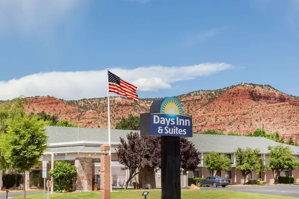 Photo 1 - Days Inn & Suites by Wyndham Kanab