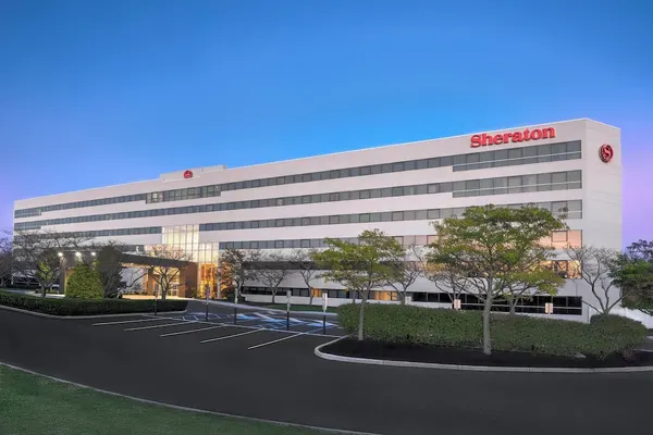 Photo 1 - Sheraton Eatontown Hotel