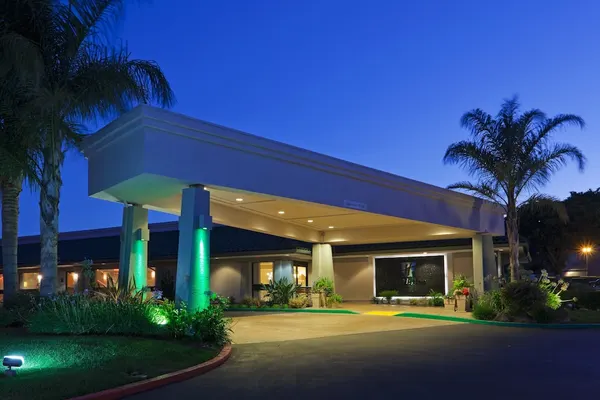 Photo 1 - Holiday Inn Dublin-Pleasanton, an IHG Hotel