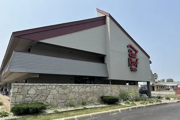 Photo 1 - Red Roof Inn Benton Harbor - St Joseph