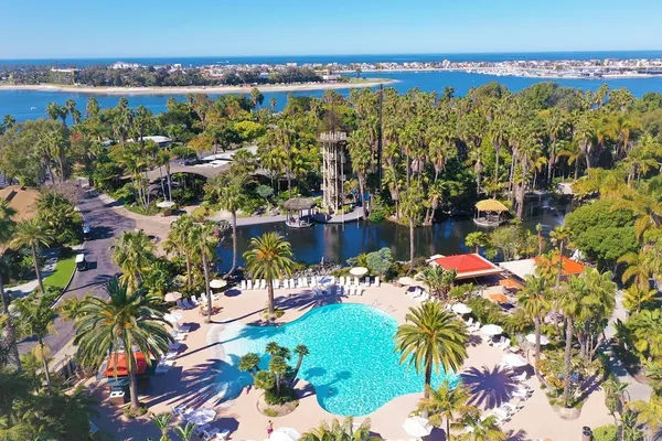 Photo 1 - Paradise Point Resort & Spa
