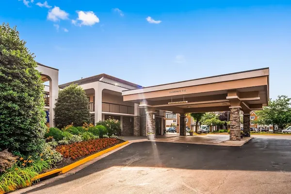 Photo 1 - Best Western Dulles Airport Inn