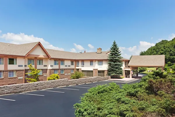 Photo 1 - Holiday Inn Express Blowing Rock South, an IHG Hotel