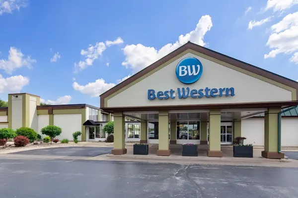 Photo 1 - Best Western Tomah Hotel