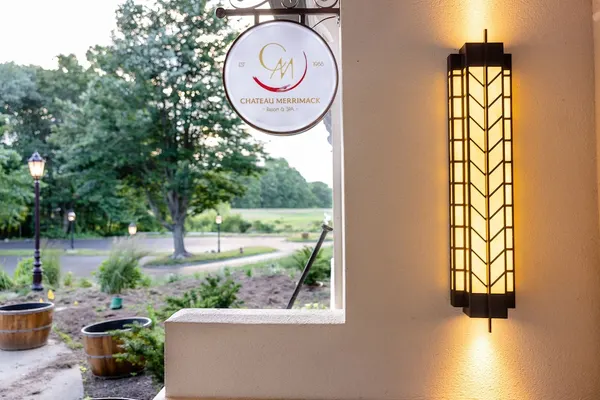 Photo 1 - Chateau Merrimack Resort & Spa