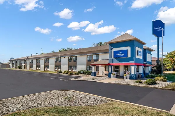 Photo 1 - AmericInn by Wyndham Beloit