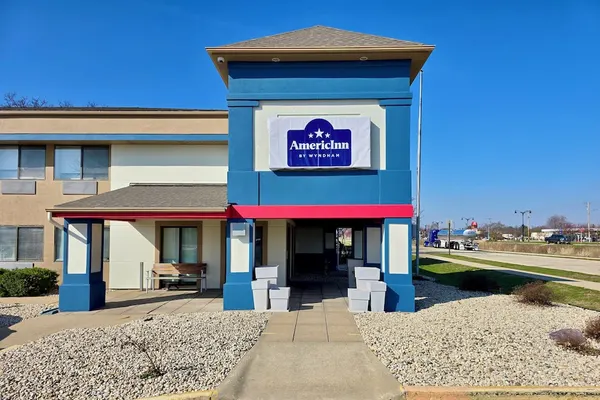 Photo 1 - AmericInn by Wyndham Beloit
