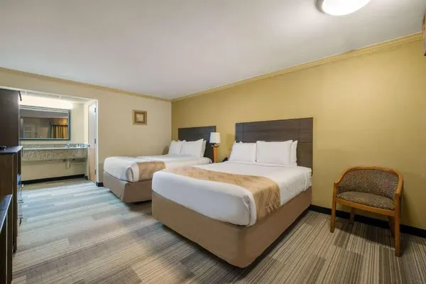 Photo 1 - Hibiscus Inn & Suites