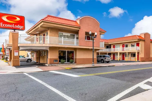 Photo 1 - Econo Lodge Beach and Boardwalk