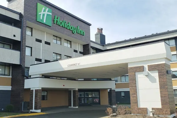 Photo 1 - Holiday Inn Indianapolis Airport Area N by IHG