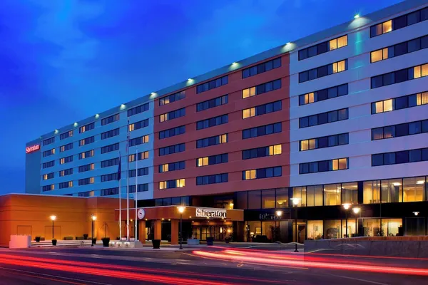 Photo 1 - Sheraton Hartford Hotel at Bradley Airport