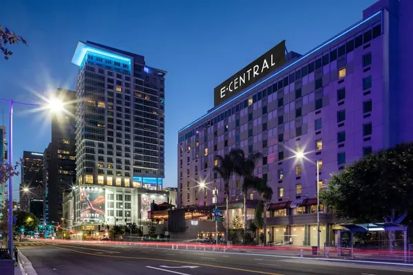 Photo 1 - E-Central Downtown Los Angeles Hotel