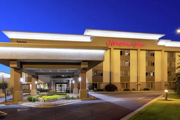 Photo 1 - Hampton Inn by Hilton Minneapolis/Eagan