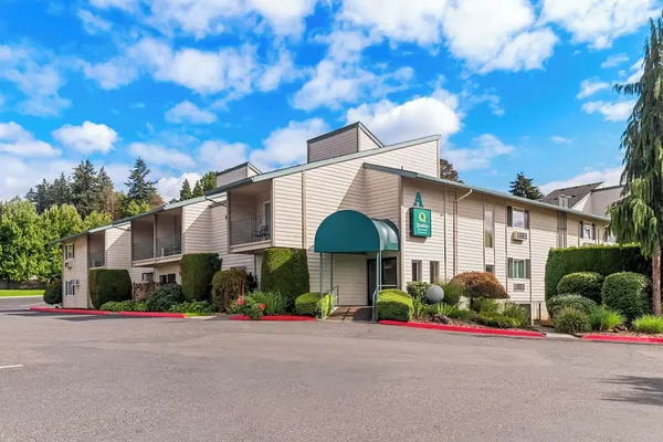 Photo 1 - Quality Inn & Suites Vancouver - Hazel Dell