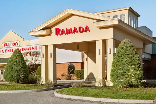 Photo 1 - Ramada Hotel & Conference Center by Wyndham Lewiston