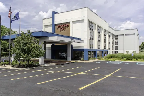 Photo 1 - Hampton Inn Detroit/Northville