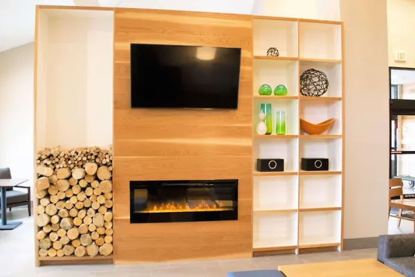 Photo 1 - Country Inn & Suites by Radisson Erie